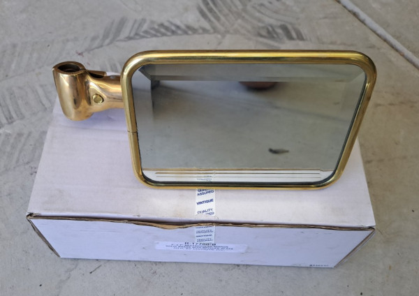 Mirror 2.jpg