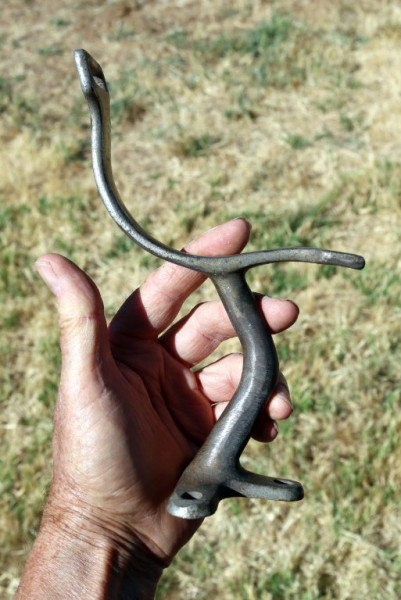 brass tire running board holder 2.jpg