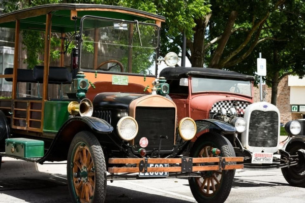 model t 2 ph.jpg