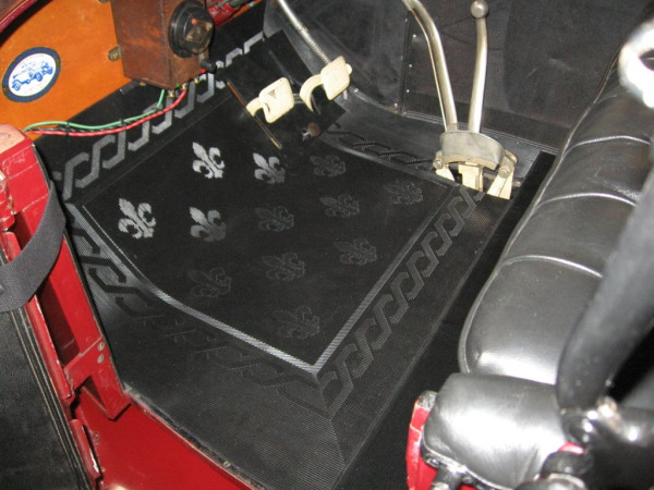 finished_floor_mat_001.JPG