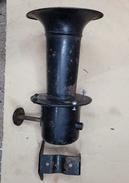 Horn 3