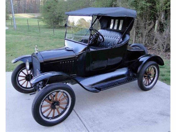 6569882-1923-ford-model-t-roadster-std-c[1].jpg