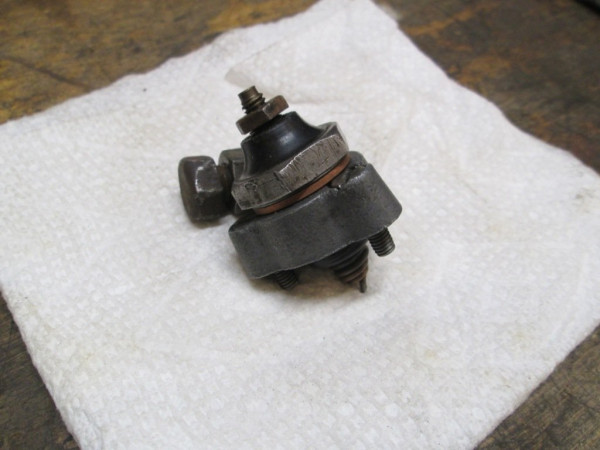 mag. plug adapter 2.JPG