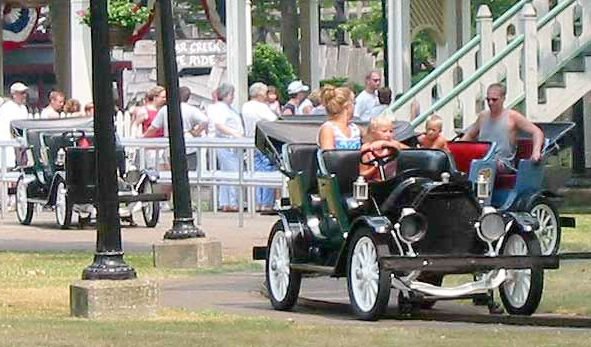 c AntiqueCar.jpg