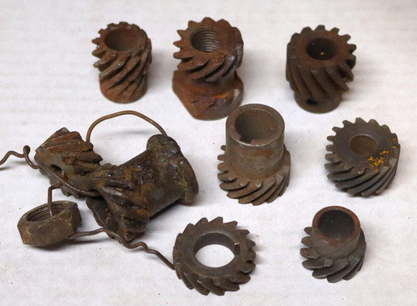 gears 2.jpg