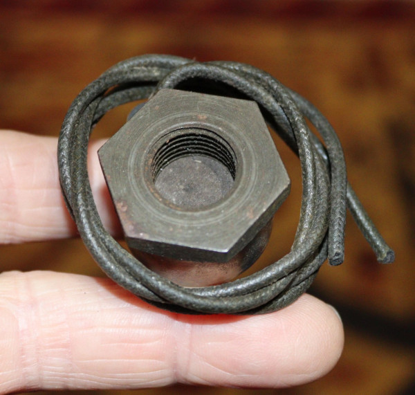 Steering Wheel Nut Horn Button 2.jpg