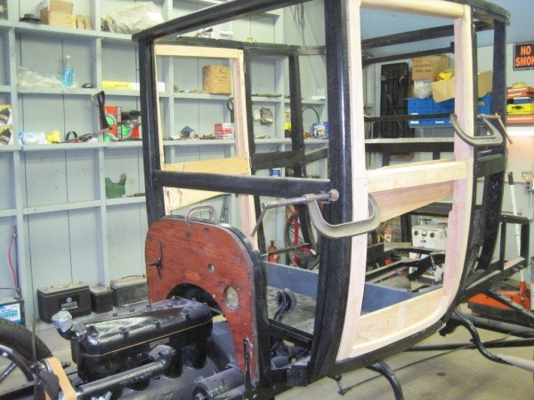 Model T -'22 Coupe drivers door-Denny's.jpg