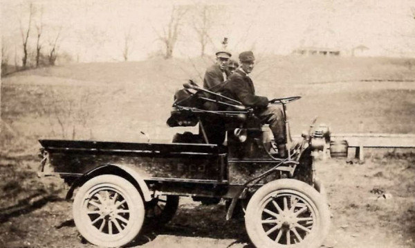 express truck.JPG