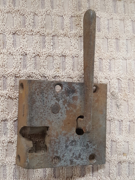 door lock 5a.jpg