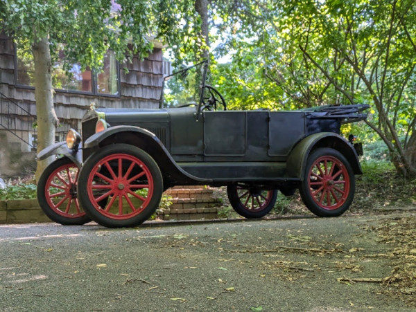 26 Touring 1.jpg