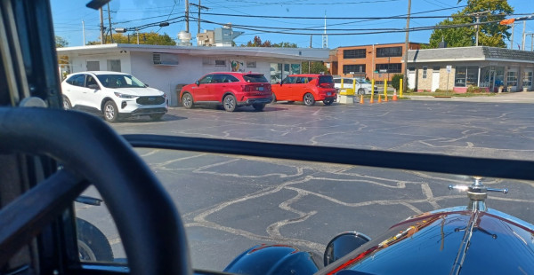 20240919_145158.jpg (245.29 KiB) Viewed 1108 times Ice cream stop...couldn't park very close!