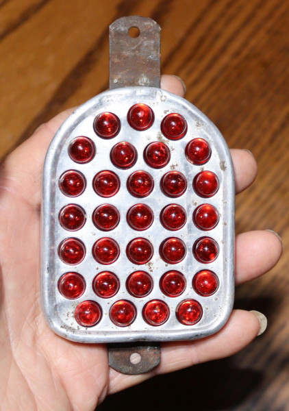 Catseye Aluninium Case Reflector 1.jpg