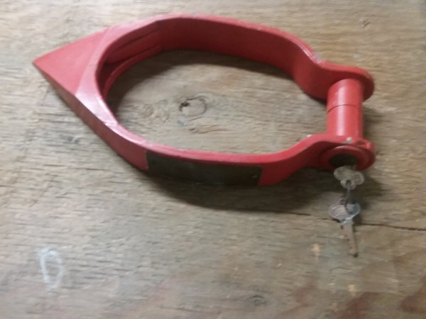 Security Auto Theft Signal System wheel lock 10 16 24 (8).jpg