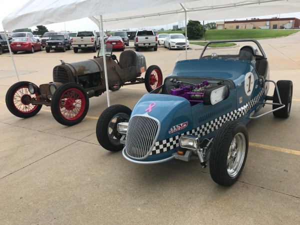 98E59DDA-7D42-4778-90F4-E8F356348442.jpeg (682.37 KiB) Viewed 3311 times The blue car was king of the hill and the rusty one came in 2nd overall