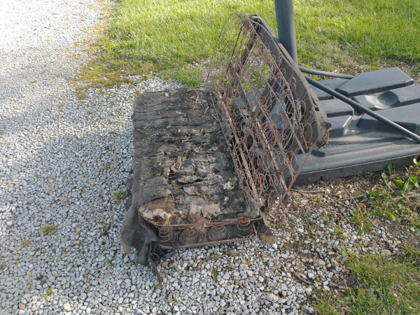 couple seat.jpg