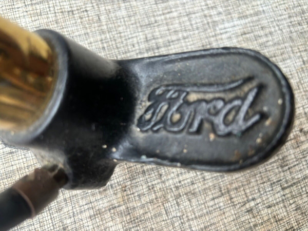 tire pump 2.jpg