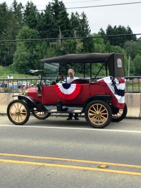 4th July parade prep. 2019.jpg