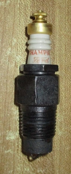 Ford Spark Plug.jpg