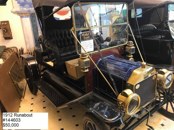 1912 Runabout.jpg
