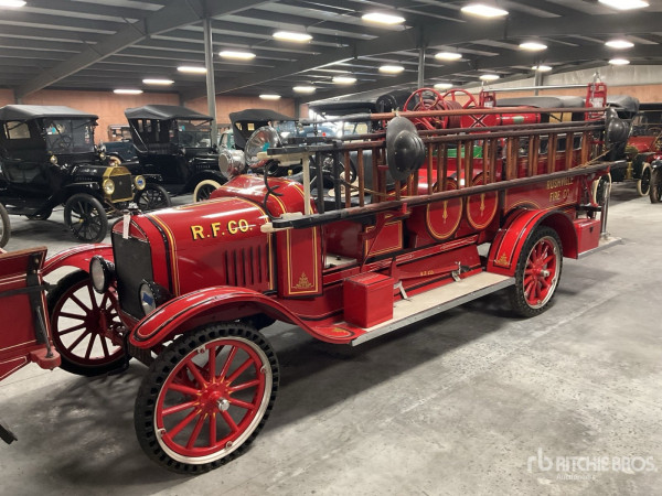1924 Fire Truck.jpg