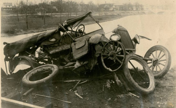 wreck.jpg