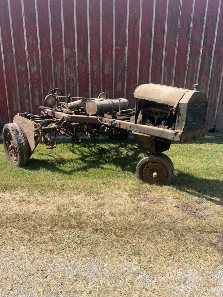model T tractor.jpg
