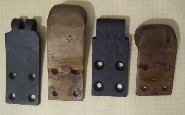 door hinge T A 02.jpg