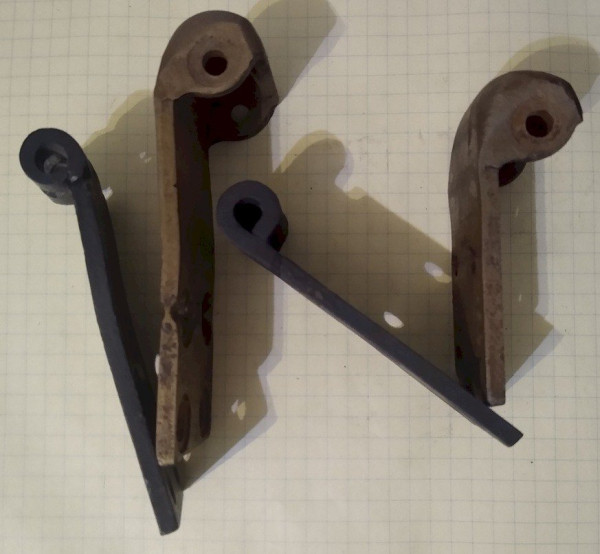 door hinge T A 03.jpg