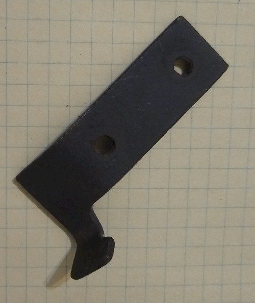 hold open bracket 01.jpg