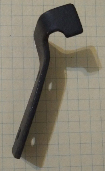 hold open bracket 03.jpg