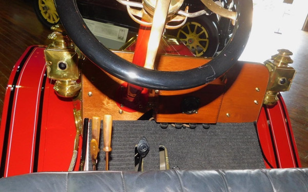 1909 Floorboards .jpg