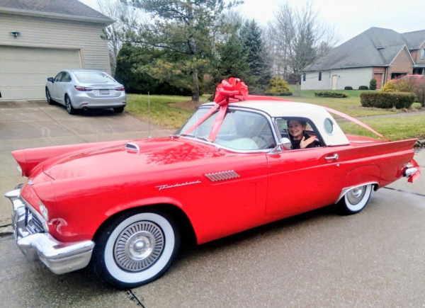 Xmas 2025 _ Laura's '57 T-bird.jpeg