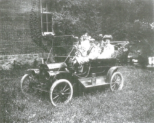 1910 or 1911.jpg