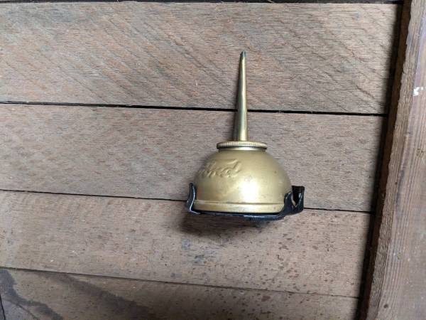 Klein oil can b 12 2 25.jpg