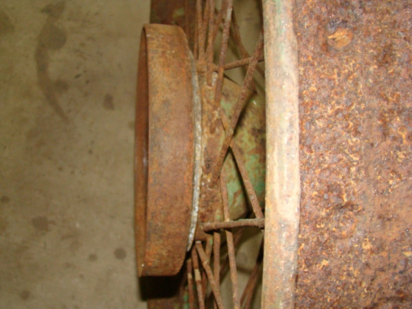 322353 16-02-2009 American Welding Company Wire Wheels.jpg