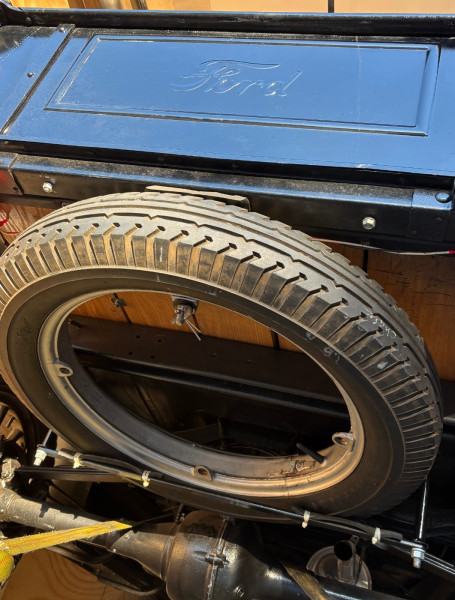 ‘26 Ford Under Bed Mount