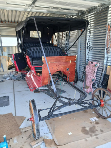 1910 Touring Car.jpg