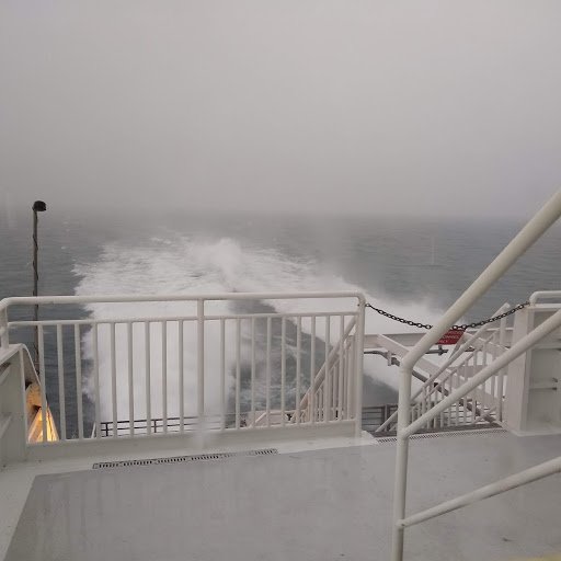 ferry4.jpg