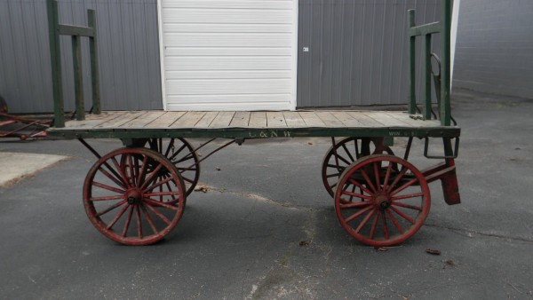 R R BAGGAGE CART 001.JPG