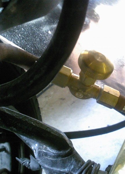 RADNOR ACETYLENE VALVE AT HEADLIGHT