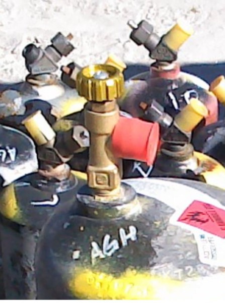 COARSE THREAD VALVE