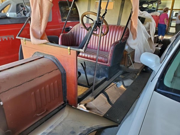 stretch  t 3.jpg