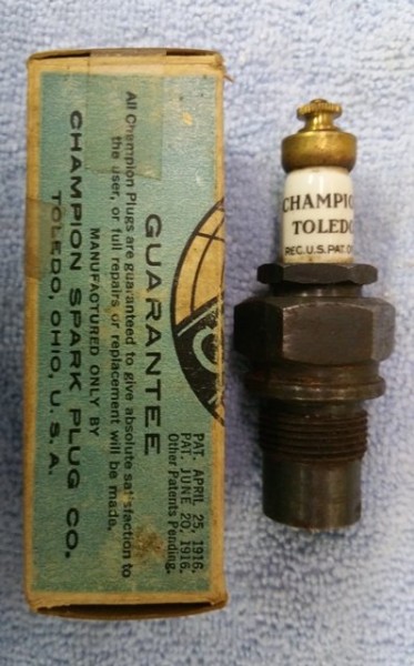 Champion Pat 1916 dated box brass hat no ribs.jpg