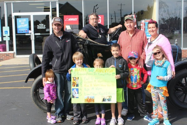 22218477_10103225129521685_5042978339468537690_o.jpg (344.66 KiB) Viewed 19193 times 4 generations