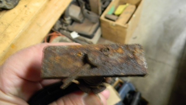PLATE NUT 006.JPG