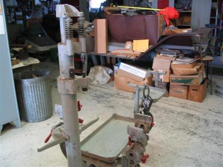 Weaver Rear End Stand. 009.jpg