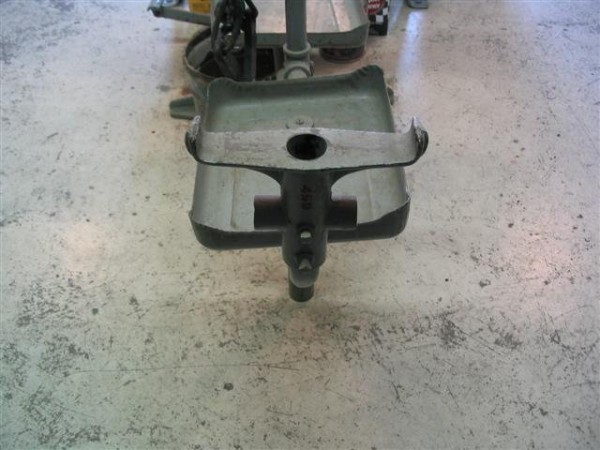 Weaver Rear End Stand. 013.jpg