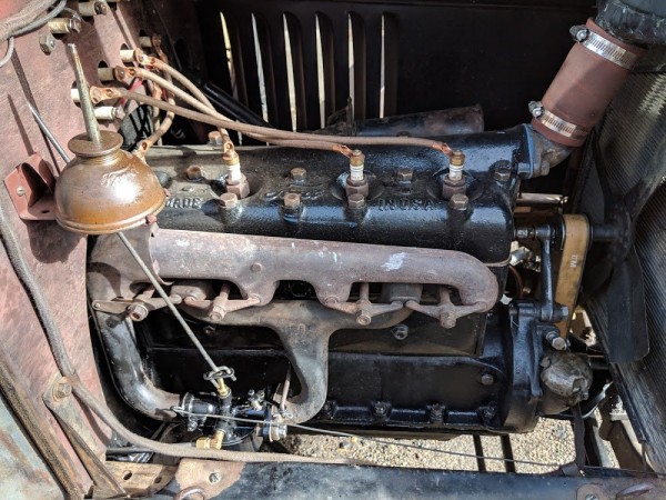 engine carb.jpg