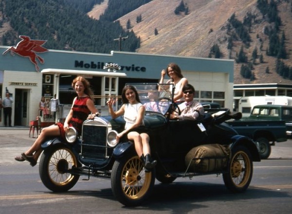 OldCars004.jpg