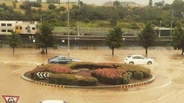 UK Roundabout.jpg